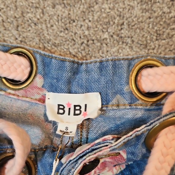 BiBi Denim with Pink Floral Accents - Picture 4 of 14